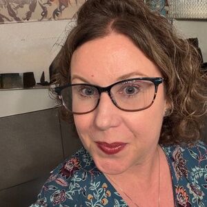 Meet your Posher, Karen